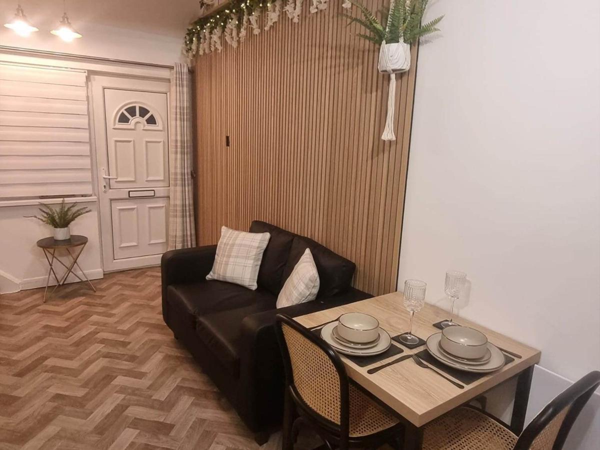 פמברוק Cosy Moat House Cottage #3 מראה חיצוני תמונה